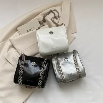 2023 Лятна Мини чанта през рамо за жените, мини чанта на верига от изкуствена кожа, модерен дамски чанти за малки пътувания
